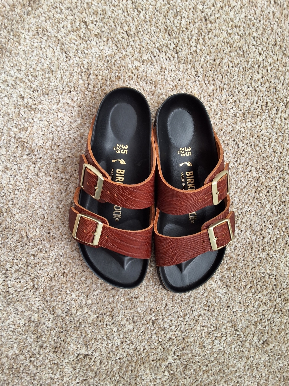 Birkenstock Arizona Double Buckle Sandals in Brown Size 35